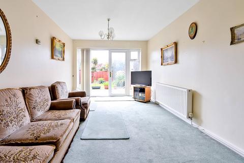 4 Barnett Row, Jacobs Well, Guildford, GU4 7PH