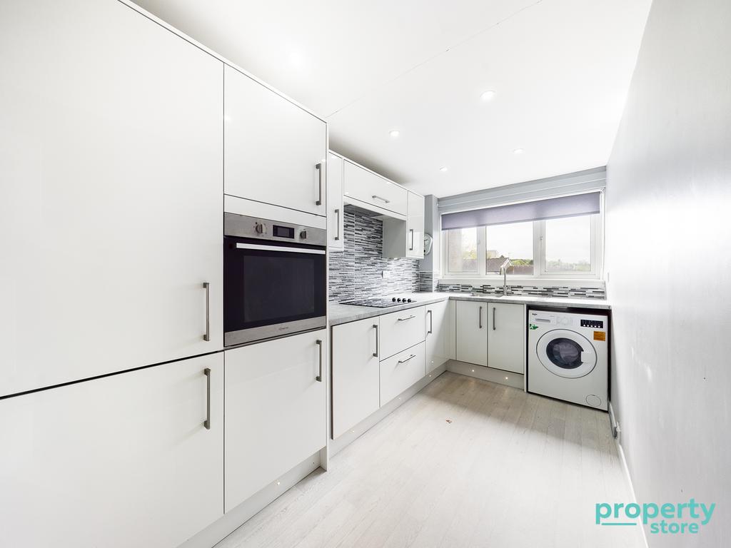 Riccarton, East Kilbride, South... 2 bed flat £67,000