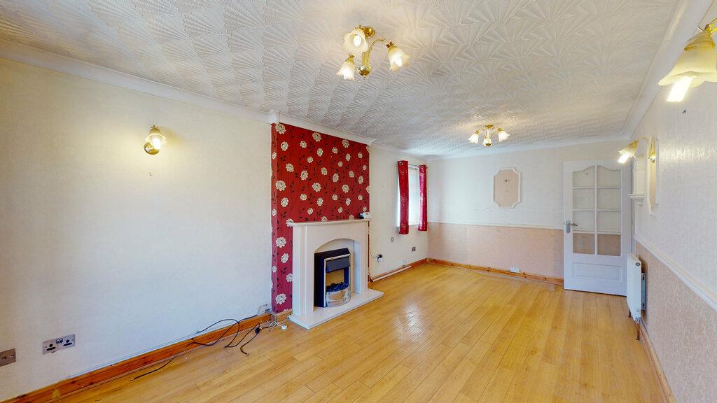 Abbeydale Oval, Kirkstall, Leeds, West Yorkshire 3 bed detached