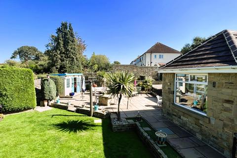 4 bedroom detached bungalow for sale, The Grange Road, West Park, Leeds, West Yorkshire