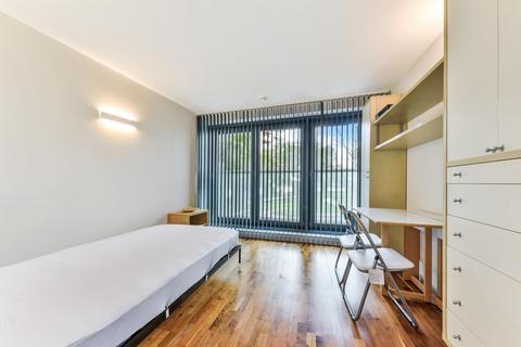 Studio to rent, New Providence Wharf, Fairmont Avenue, London, E14