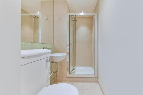Studio to rent, New Providence Wharf, Fairmont Avenue, London, E14