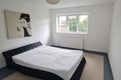 3 bedroom house for sale, Burnley Road, London NW10