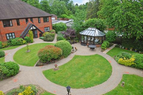 2 bedroom apartment for sale, Maxwell Road, Beaconsfield, Buckinghamshire, HP9