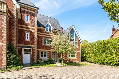 4 bedroom terraced house for sale - Kingsgate Road, Winchester, Hampshire, SO23