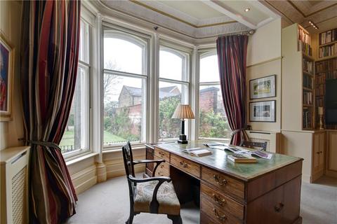 2 bedroom apartment for sale, Apartment 3, The White House, 10 Park Parade, Harrogate, North Yorkshire, HG1