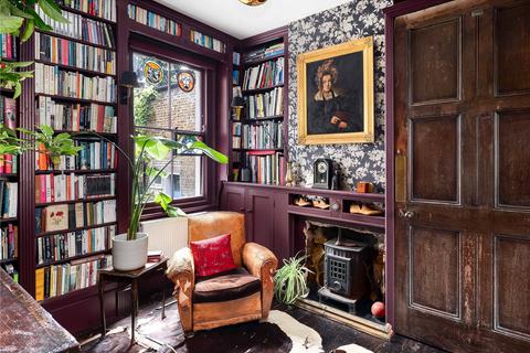 7 Lockhurst Street, London, E5 0AP