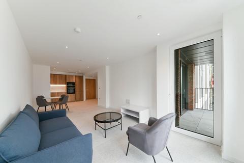 1 bedroom apartment to rent, Jacquard Point, The Silk District, E1