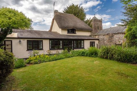 4 bedroom cottage for sale, Kennerleigh, Crediton, EX17