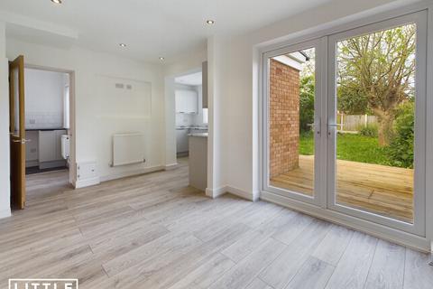 33 Amanda Road, Rainhill, Prescot, L35 8PN