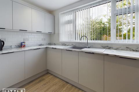 33 Amanda Road, Rainhill, Prescot, L35 8PN