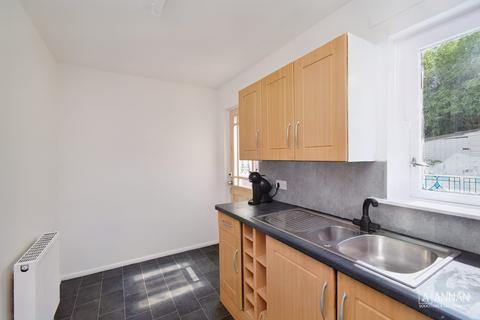 34 Cleekim Drive, Edinburgh, EH15 3QP