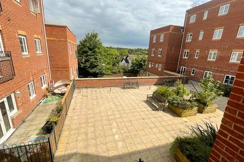 2 bedroom apartment for sale, Kingswood Place 55-59, Norwich Avenue West, Bournemouth, Dorset, BH2