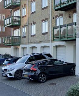 2 bedroom apartment to rent, Pacific Close, Southampton SO14