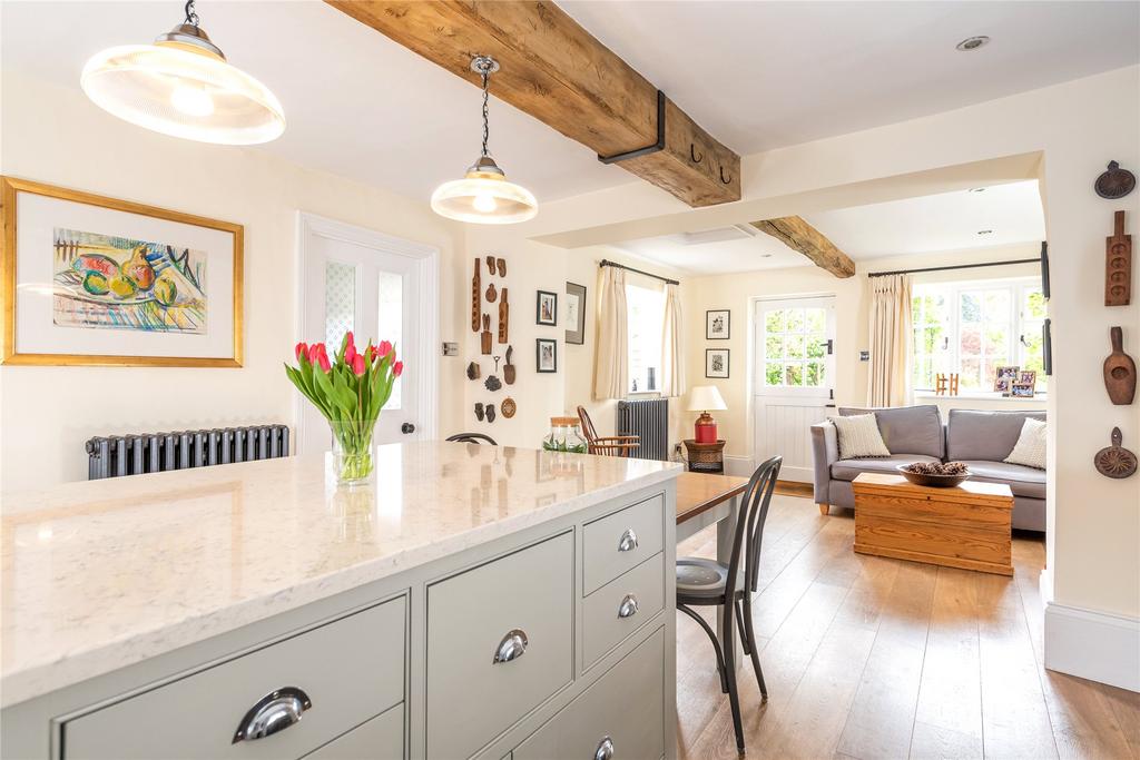 Kitchen/Breakfast