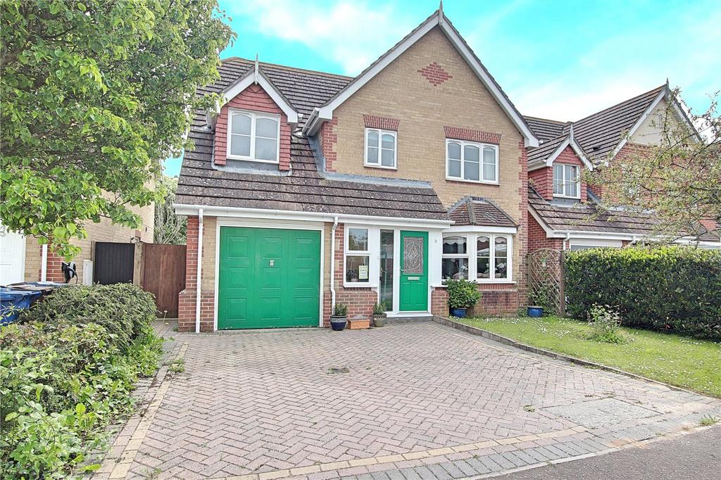 Crosshaven, Littlehampton, West Sussex, BN17 4 bed detached house for