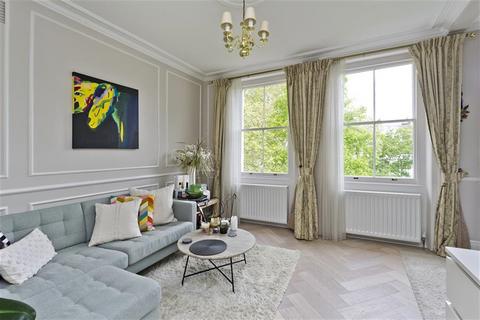 2 bedroom flat for sale, Cornwall Gardens, London, SW7