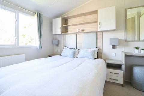 2 bedroom static caravan for sale, Manor Road, Hunstanton, Norfolk, PE36