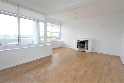 2 bedroom flat for sale - West Parade, Worthing, BN11