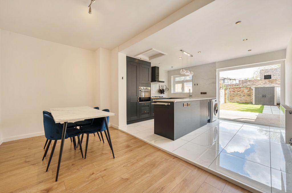 Myrtle Road, Sutton SM1 4BX 3 bed terraced house £565,000
