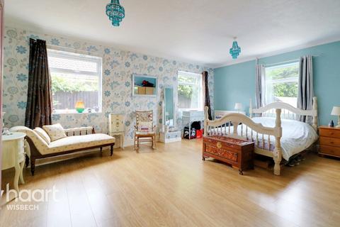 Jesmondene Church End, Leverington, Wisbech, PE13 5DA