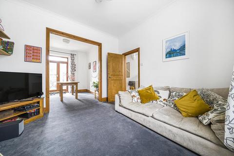 57 Warner Road, London, SE5 9NE