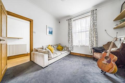 57 Warner Road, London, SE5 9NE