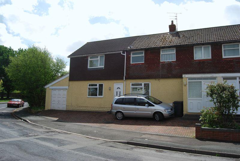 Buckingham Road, Lawn, Swindon, SN3 5 bed semidetached house for sale
