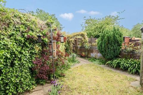 1 Carter Close, Headington, Oxford, OX3 8ES