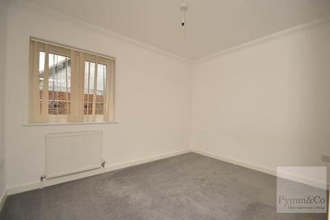 2 bedroom flat to rent, Royal Oak Court, Norwich NR6