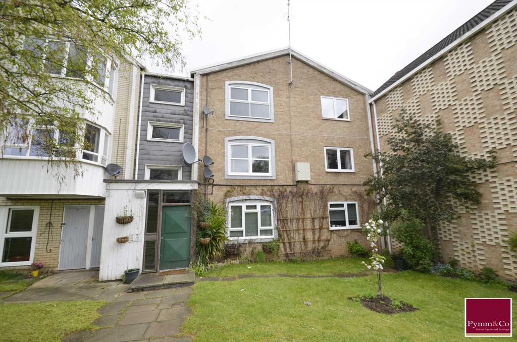 St Leonards Road, Norwich NR1 3 bed flat £875 pcm (£202 pw)