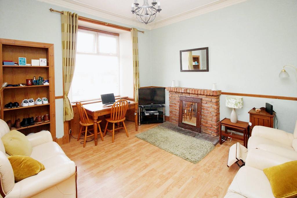 Dalvait Road, Balloch G83 1 bed ground floor flat for sale £69,000