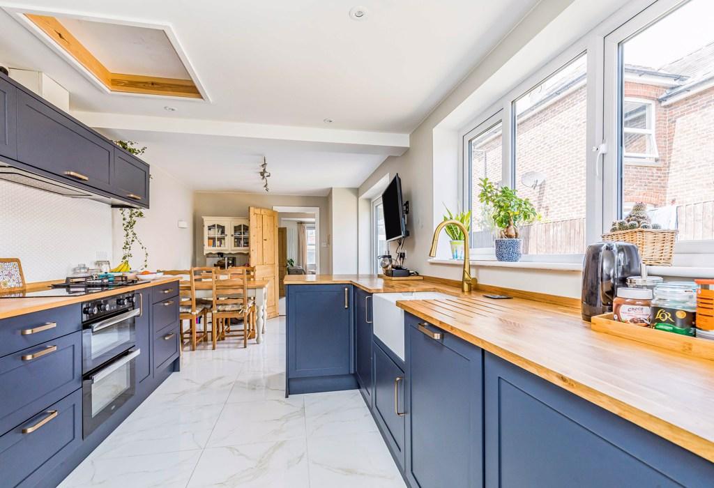 West Lane, Hayling Island, Hampshire 3 bed semidetached house for sale