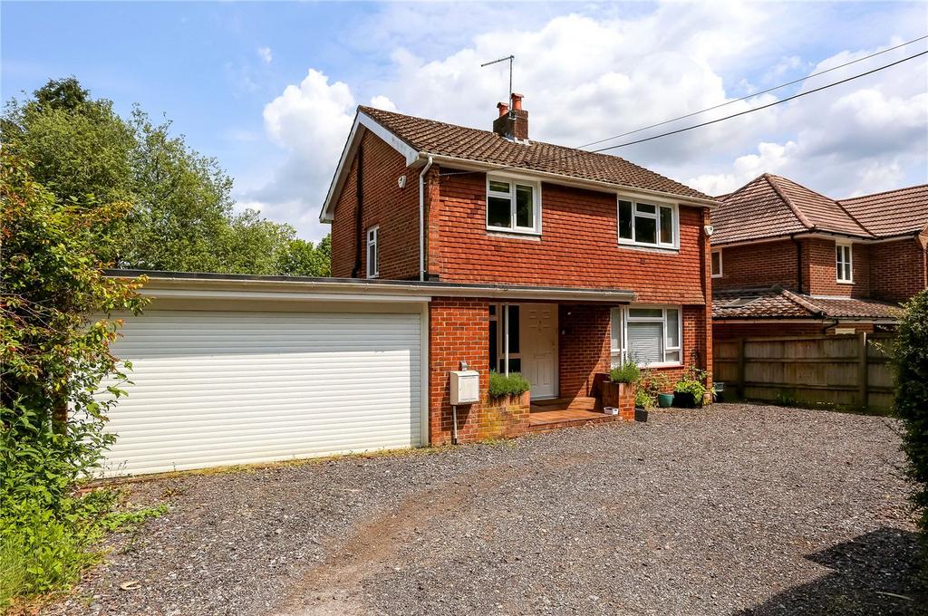 Godwin Close, Winchester, Hampshire, SO22 3 bed detached house for sale £750,000