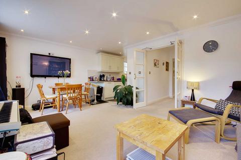 2 bedroom apartment for sale, Sea Road, Bournemouth BH5