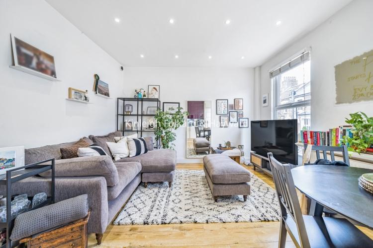 E2bb7358-4120-49d...