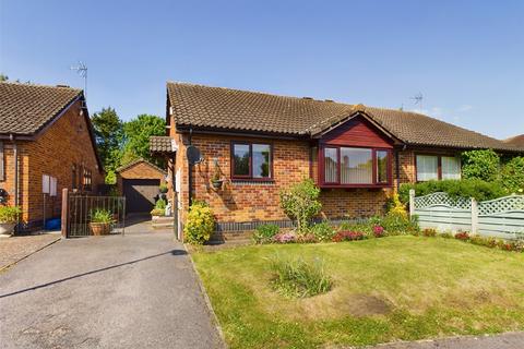 2 bedroom bungalow for sale, Stamps Meadow, Longford, Gloucester, Gloucestershire, GL2