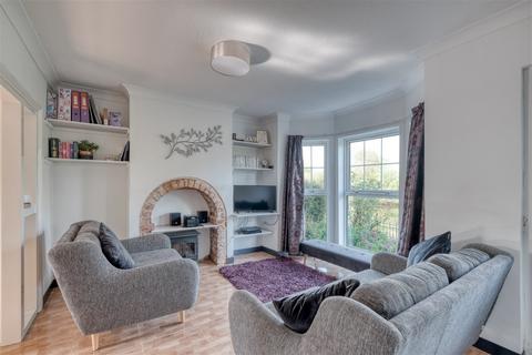 4 Diglis Avenue, Worcester, WR1 2NS