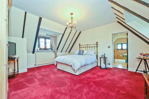 74 The Chase, Eastcote, Pinner, HA5 1SN