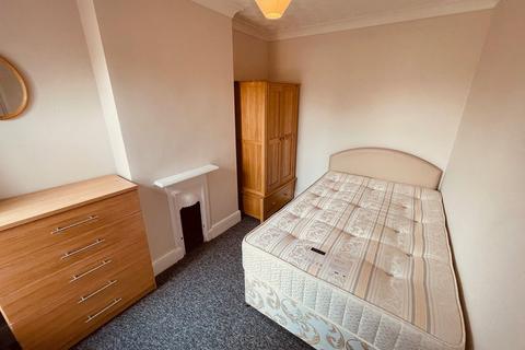 1 bedroom in a house share to rent, Room 3, 4 Kent Road