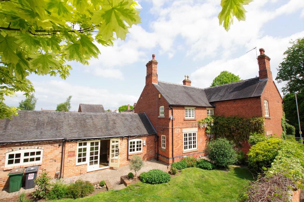 Main Street, Hemington 4 bed house for sale £725,000