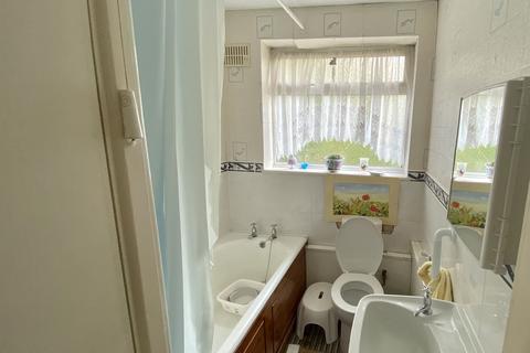 44 Overbury Close, Birmingham, B31 2HD