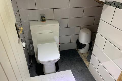 23 Haversham Road, Manchester, M8 4JB