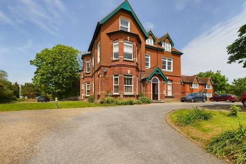 2 bedroom flat for sale - Greentrees, Lansdowne Road