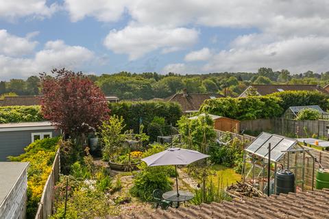 23 Hillside Road, Winchester, SO22 5NW