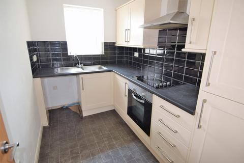 2 bedroom apartment to rent, Northumberland Avenue, Blackpool