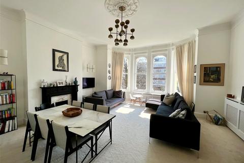 3 bedroom apartment for sale, Devonshire Place, Eastbourne, BN21