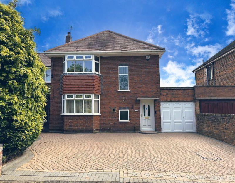 Woodcroft Avenue, Tipton 3 bed detached house £320,000