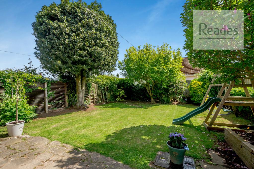 Garden to rear