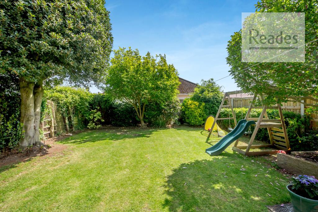 Garden to rear